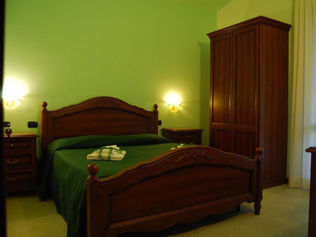 Pinus Rooms Benevento Eksteriør billede